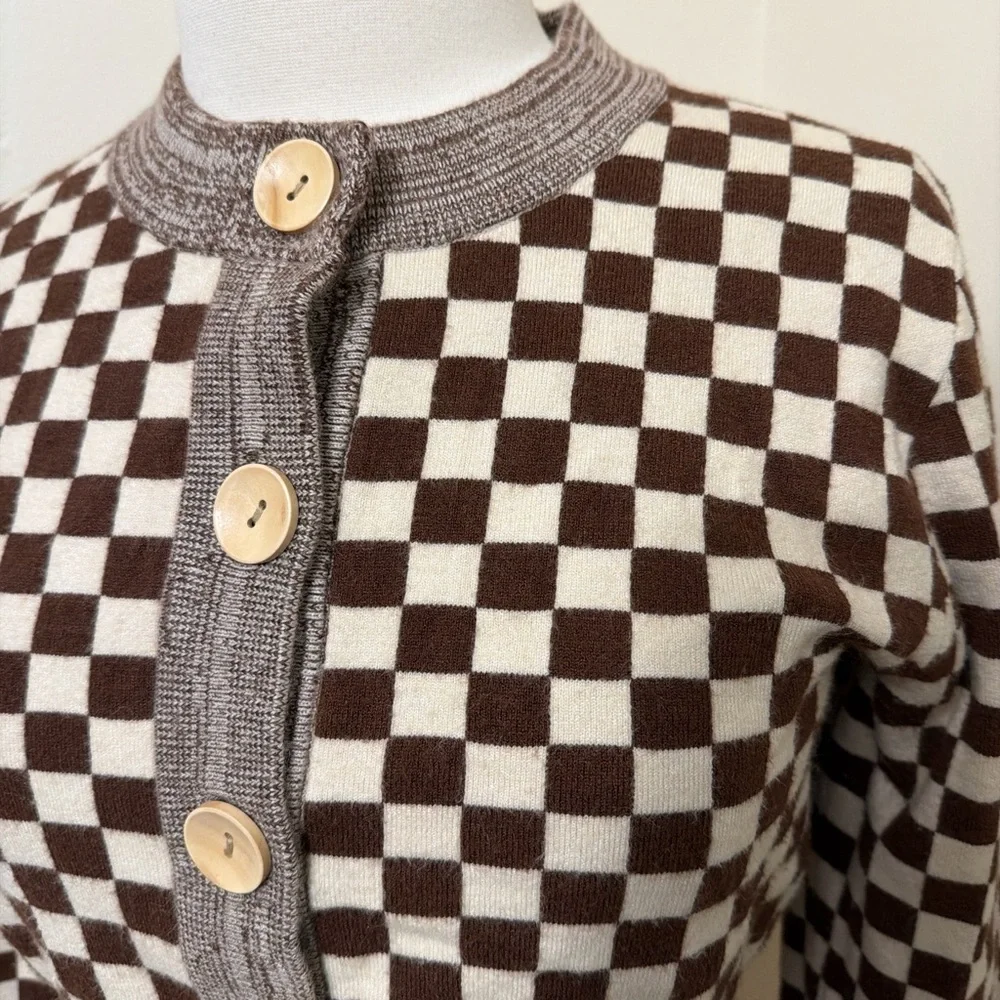 Find Me Now Brown Checkered Cardigan M - Picture 2 of 7